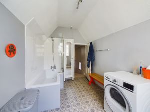 Bathroom- click for photo gallery